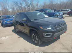 3C4NJDDB7JT239278 2018 JEEP COMPASS
