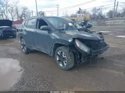 3C4NJDDB7JT366872 2018 JEEP COMPASS