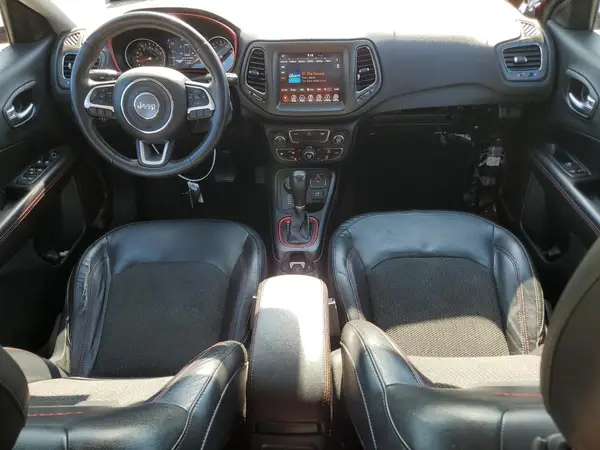 3C4NJDDB7JT451534 2018 JEEP COMPASS - Image 8