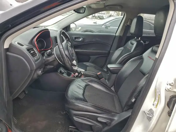 2018 JEEP COMPASS auction photo 7