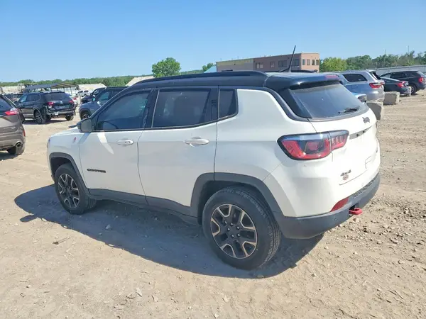 3C4NJDDB7JT483478 2018 JEEP COMPASS - Image 2