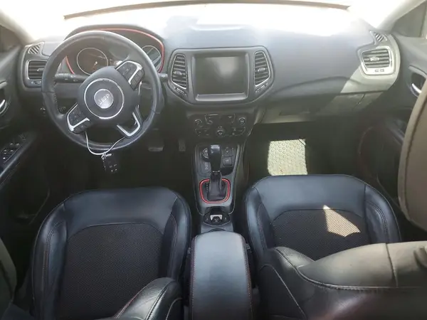3C4NJDDB7JT483478 2018 JEEP COMPASS - Image 8