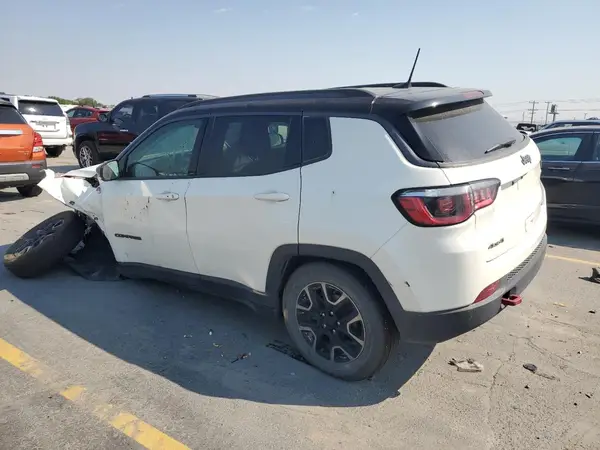3C4NJDDB7KT668972 2019 JEEP COMPASS - Image 2