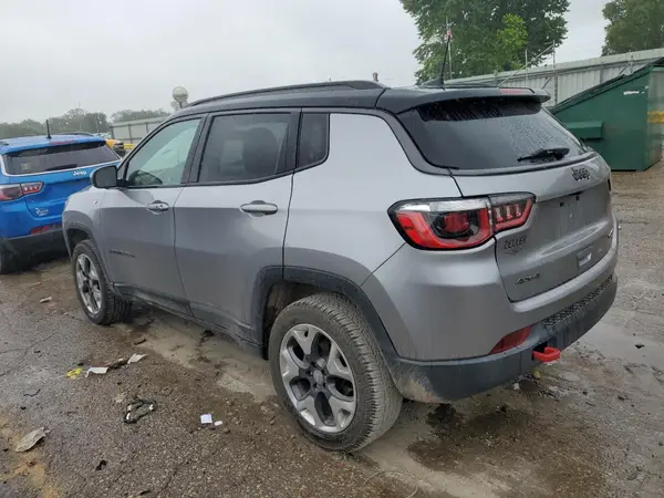 3C4NJDDB7KT671080 2019 JEEP COMPASS - Image 2
