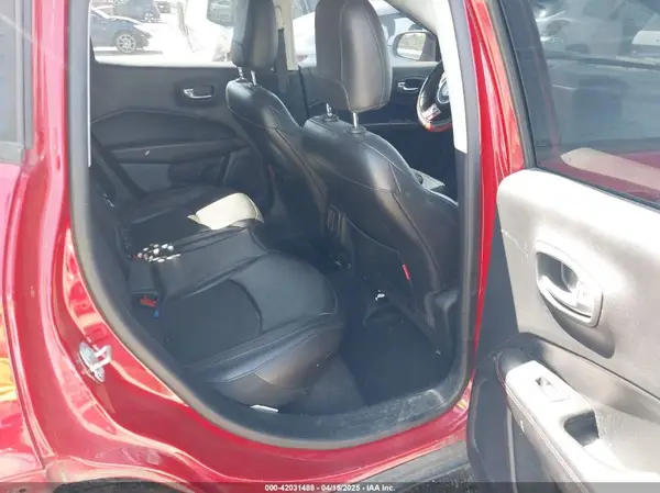 3C4NJDDB7KT681947 2019 JEEP COMPASS - Image 8