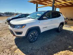 3C4NJDDB7KT682001 2019 JEEP COMPASS
