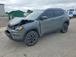 3C4NJDDB7KT713702 2019 JEEP COMPASS