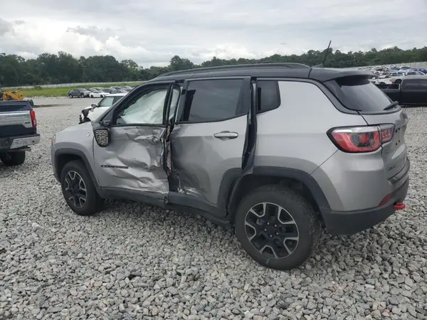 3C4NJDDB7KT747882 2019 JEEP COMPASS - Image 2