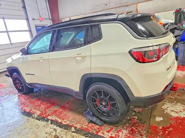 3C4NJDDB7KT748059 2019 JEEP COMPASS - Image 2
