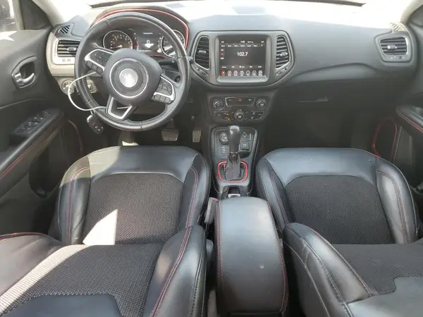 3C4NJDDB7KT754086 2019 JEEP COMPASS - Image 8
