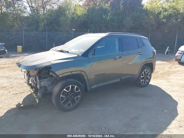 3C4NJDDB7KT766545 2019 JEEP COMPASS - Image 2