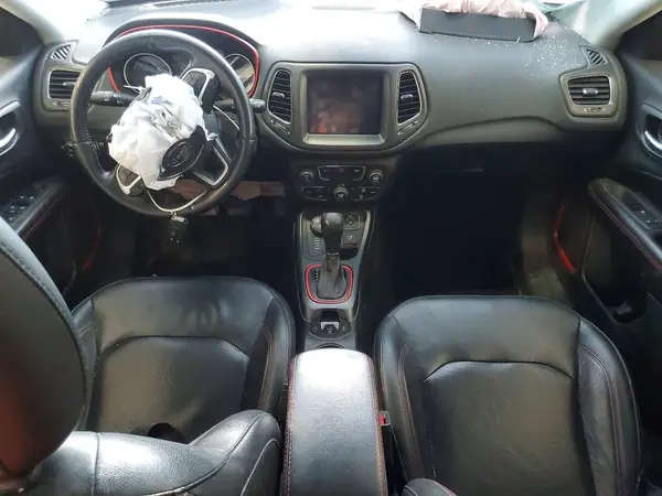 3C4NJDDB7KT781353 2019 JEEP COMPASS - Image 8