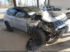 3C4NJDDB7KT790330 2019 JEEP COMPASS