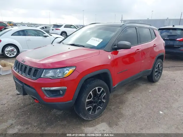 3C4NJDDB7KT795317 2019 JEEP COMPASS - Image 2