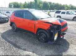 3C4NJDDB7KT799867 2019 JEEP COMPASS