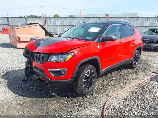 3C4NJDDB7KT799867 2019 JEEP COMPASS - Image 2