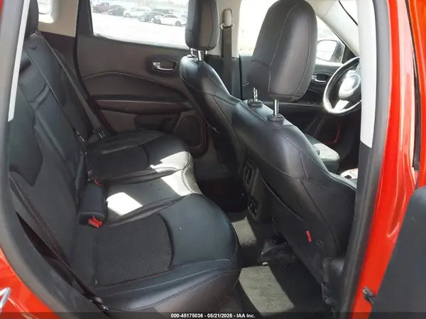3C4NJDDB7KT799867 2019 JEEP COMPASS - Image 8