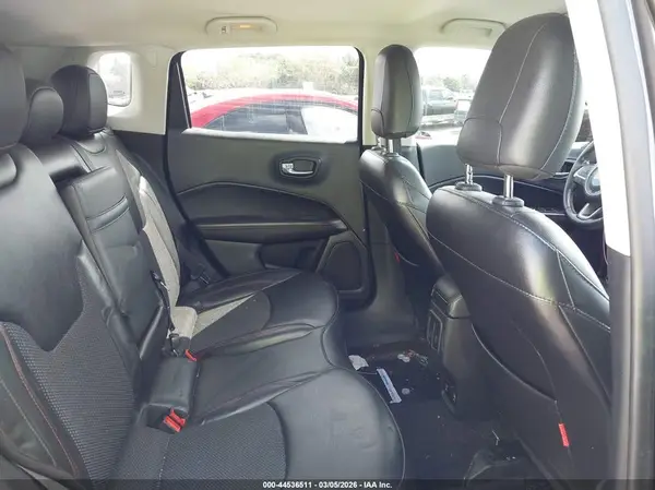 3C4NJDDB7LT106541 2020 JEEP COMPASS - Image 8