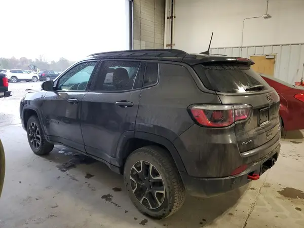 3C4NJDDB7LT141838 2020 JEEP COMPASS - Image 2