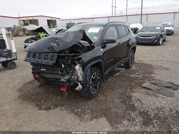 3C4NJDDB7LT159711 2020 JEEP COMPASS - Image 2