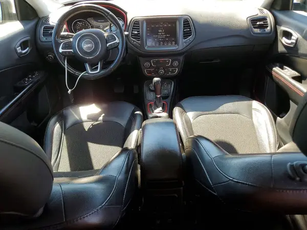 3C4NJDDB7LT162933 2020 JEEP COMPASS - Image 8