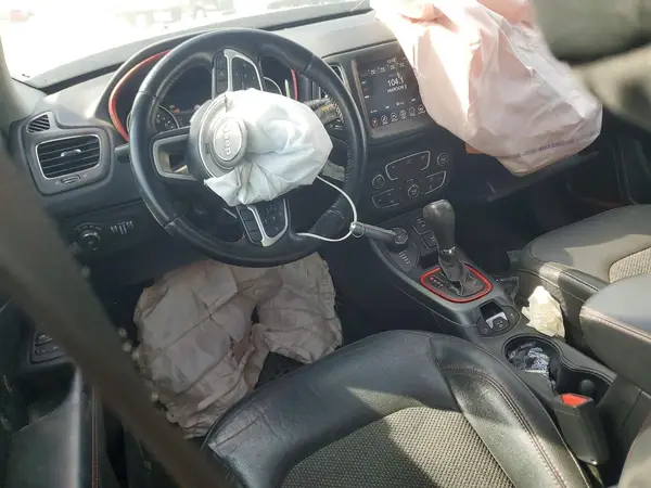 3C4NJDDB7LT163600 2020 JEEP COMPASS - Image 8