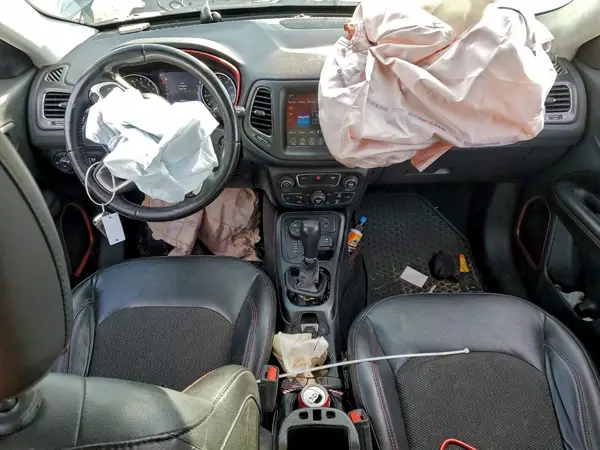 3C4NJDDB7LT184270 2020 JEEP COMPASS - Image 8