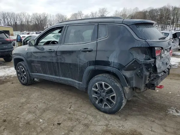 3C4NJDDB7LT208163 2020 JEEP COMPASS - Image 2