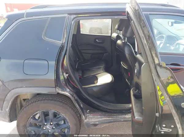3C4NJDDB7LT214657 2020 JEEP COMPASS - Image 8