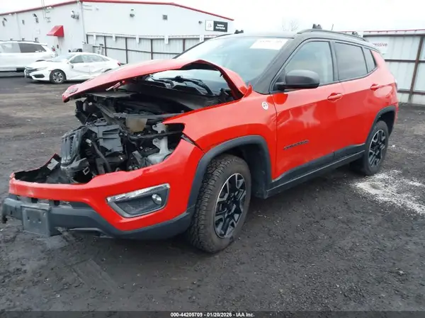 3C4NJDDB7LT255497 2020 JEEP COMPASS - Image 2