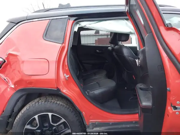 3C4NJDDB7LT255497 2020 JEEP COMPASS - Image 8