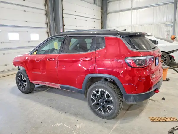 3C4NJDDB7MT512191 2021 JEEP COMPASS - Image 2