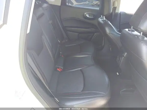 3C4NJDDB7MT564467 2021 JEEP COMPASS - Image 8