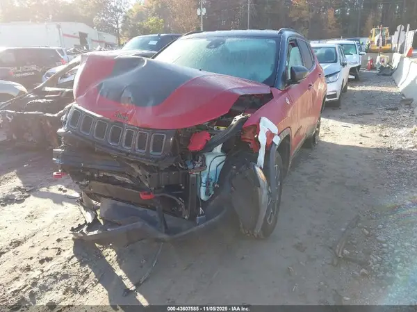 3C4NJDDB7MT572360 2021 JEEP COMPASS - Image 2