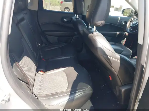 3C4NJDDB7MT590390 2021 JEEP COMPASS - Image 8