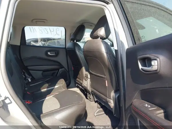 3C4NJDDB7MT593984 2021 JEEP COMPASS - Image 8