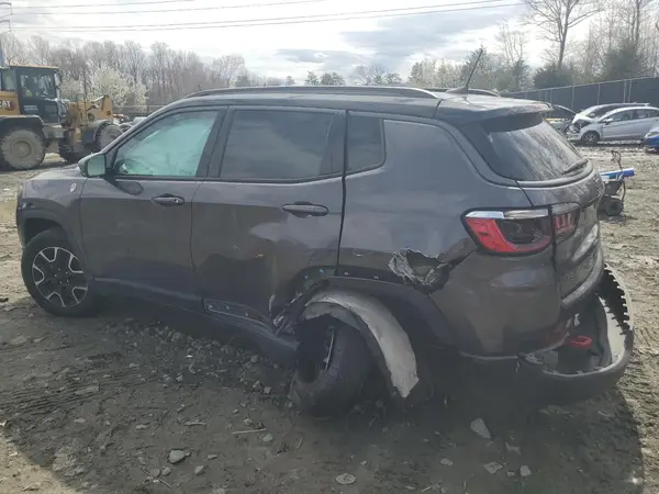 3C4NJDDB7MT602800 2021 JEEP COMPASS - Image 2