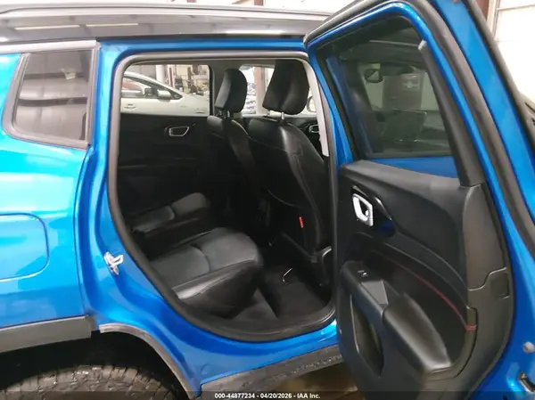 3C4NJDDB7NT105232 2022 JEEP COMPASS - Image 8