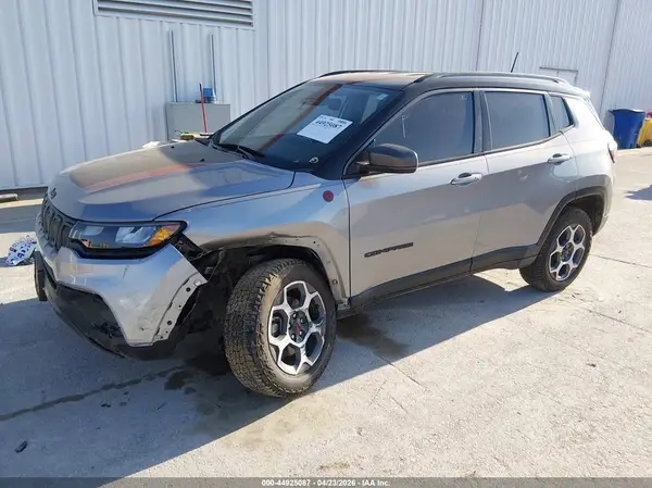 3C4NJDDB7NT124461 2022 JEEP COMPASS - Image 2