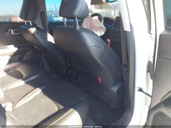 3C4NJDDB7NT156858 2022 JEEP COMPASS - Image 8