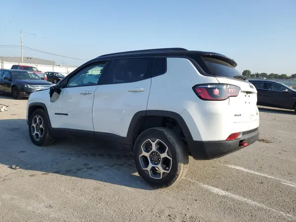 3C4NJDDB7NT159016 2022 JEEP COMPASS - Image 2