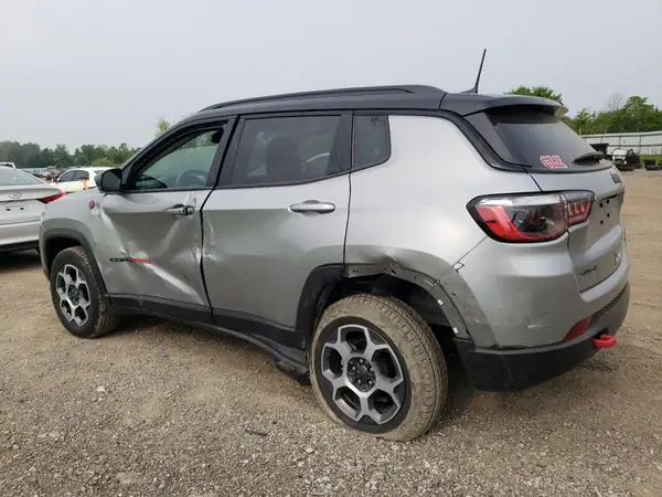 3C4NJDDB7NT163504 2022 JEEP COMPASS - Image 2