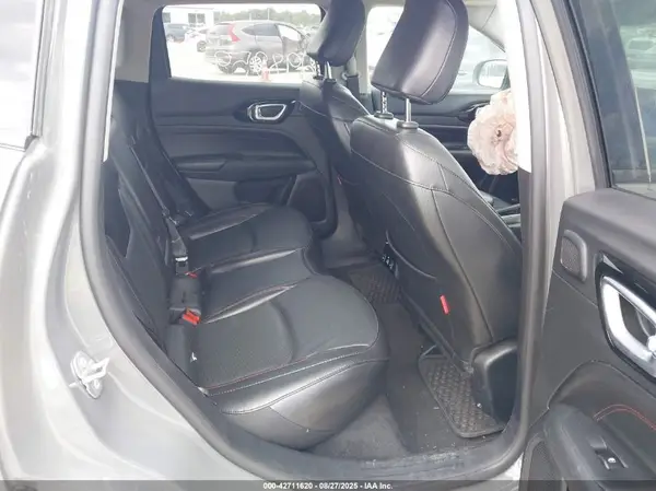 3C4NJDDB7NT226195 2022 JEEP COMPASS - Image 8
