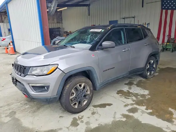 3C4NJDDB8HT640414 2017 JEEP COMPASS - Image 2