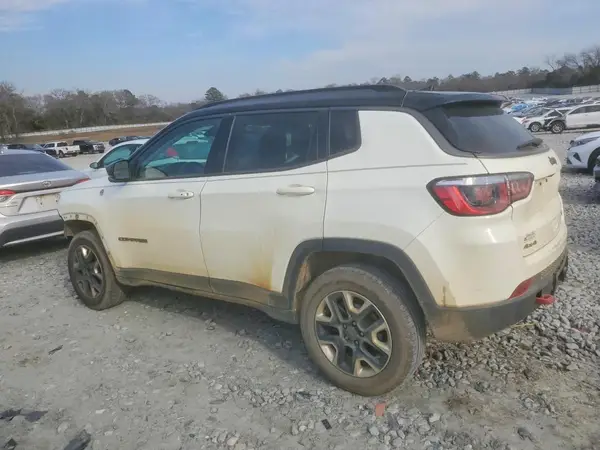3C4NJDDB8HT667094 2017 JEEP COMPASS - Image 2