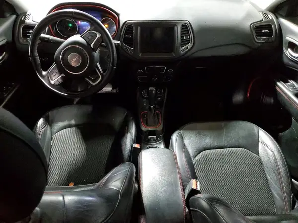 3C4NJDDB8HT680749 2017 JEEP COMPASS - Image 8