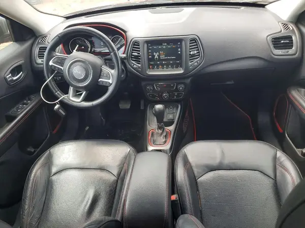 3C4NJDDB8JT147791 2018 JEEP COMPASS - Image 8