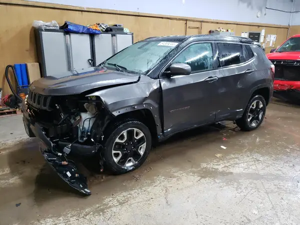 3C4NJDDB8JT174554 2018 JEEP COMPASS - Image 1