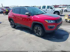 3C4NJDDB8JT201039 2018 JEEP COMPASS