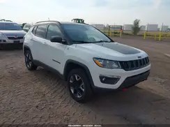 3C4NJDDB8JT234574 2018 JEEP COMPASS